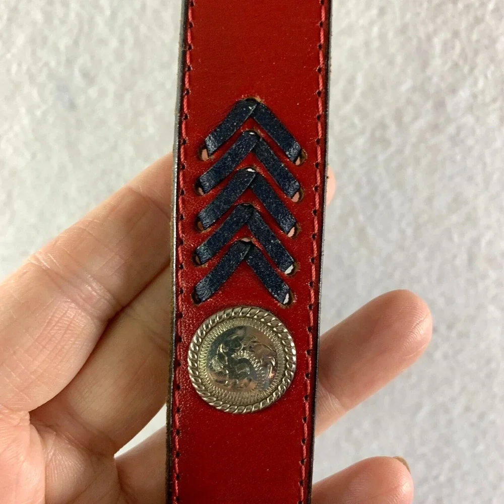 Vintage Womens Leather Belt Sz 32 Red Navy Fish Stitch Conchos‎ Coastal Boho